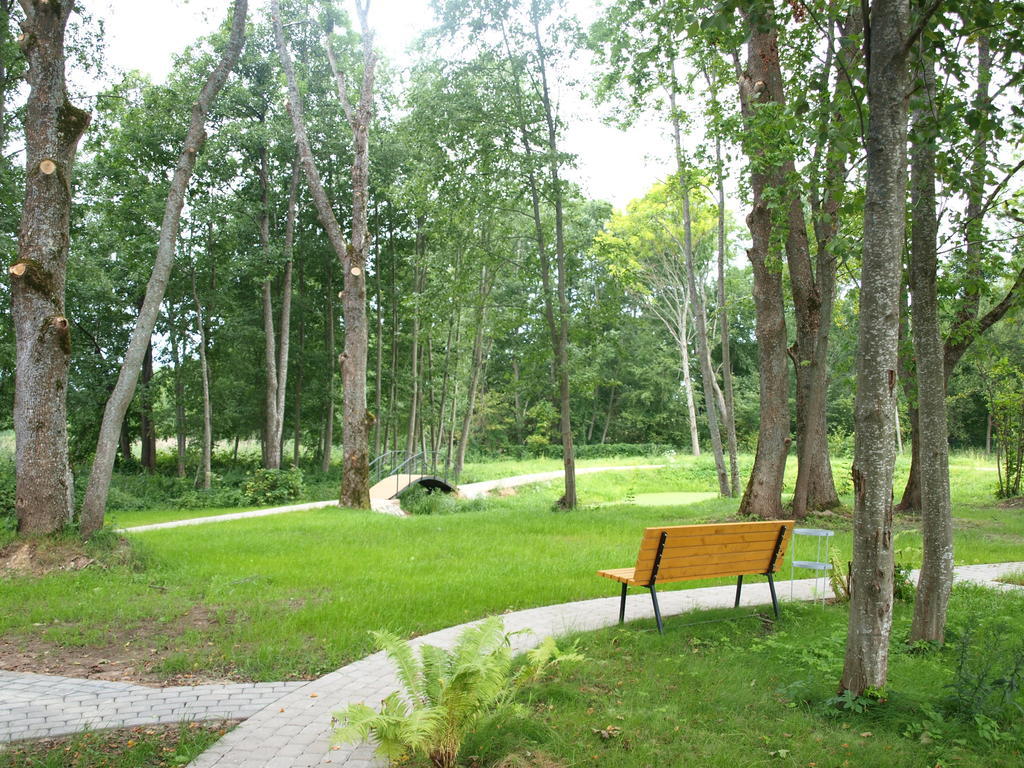 Guest House Kalnu Pupoli Šenheida Esterno foto