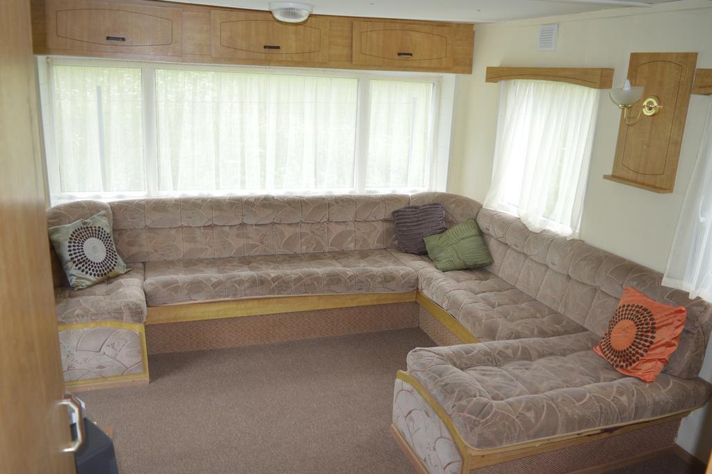 Guest House Kalnu Pupoli Šenheida Esterno foto