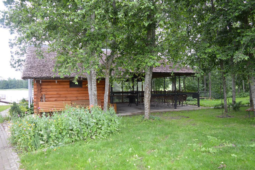 Guest House Kalnu Pupoli Šenheida Esterno foto